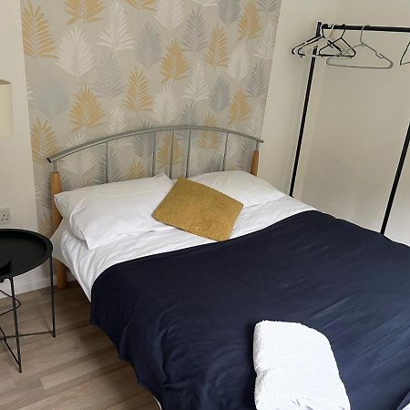 Golden Triangle House Hotel Norwich Bagian luar foto