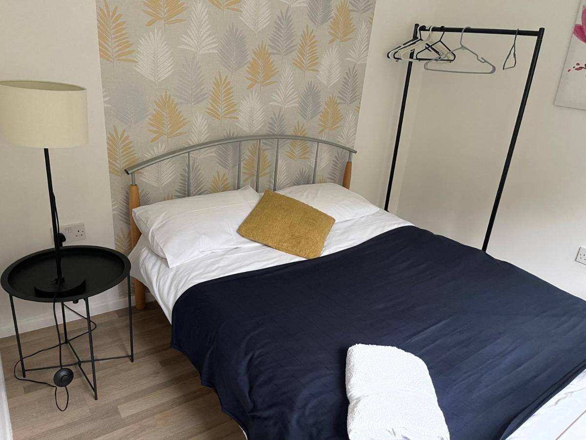 Golden Triangle House Hotel Norwich Bagian luar foto